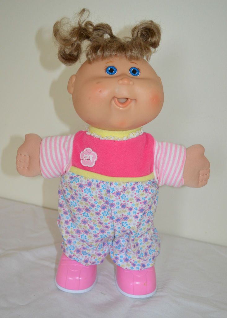 13 Playalong CPK Cabbage Patch Doll Walks Talks Giggles Pink Outfit