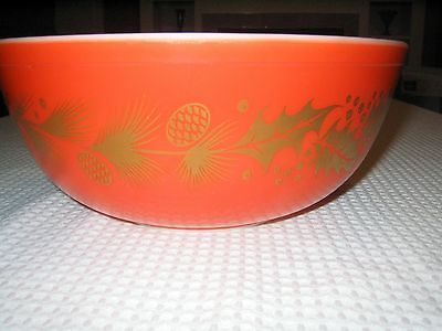 Rare Red Pyrex Christmas Holiday Promotional 404 MIxing Bowl Vintage