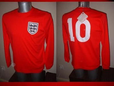 England Shirt Jersey BNWT Adult Medium Umbro Hurst West Ham 1966