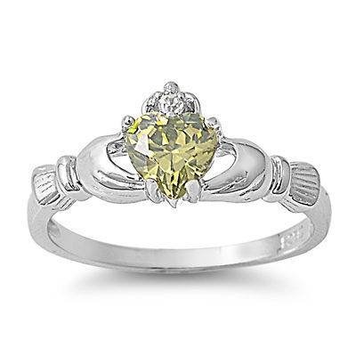 peridot claddagh rings