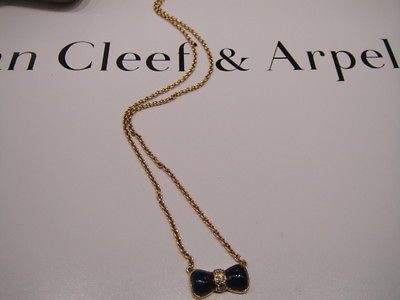 VAN CLEEF & ARPELS PARIS DIAMOND ENAMELED NECKLACE ORIGINAL BOX