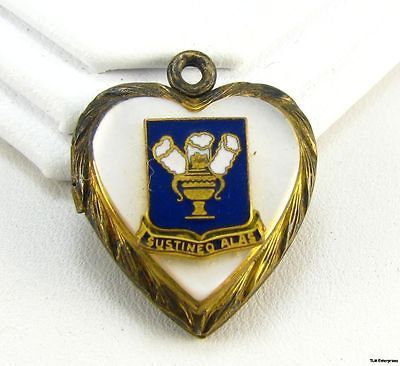 MILITARY DUI Vintage Heart Sustineo Alas PENDANT LOCKET