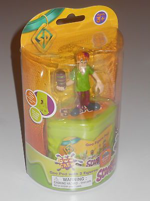 Scooby Doo Crew Goo Pod with 2 figures SHAGGY and a mystery figure