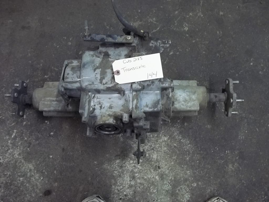 Cub Cadet HDS2185 2185 Transaxle