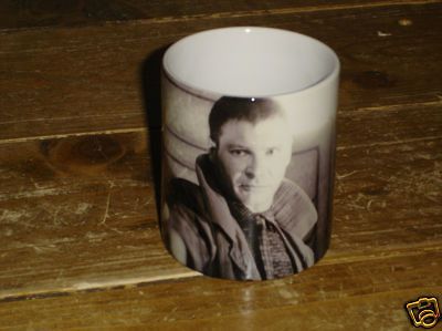 Harrison Ford Blade Runner Great New Wrap MUG Gun