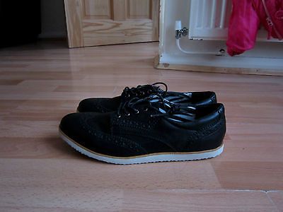 WOMENS NEXT BLACK BROGUES. UK SIZE 6. USA 8. NEW