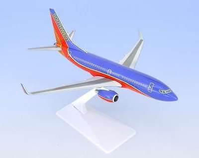 Premier Southwest Airlines Boeing 737 1/200 Scale Detailed Dersktop