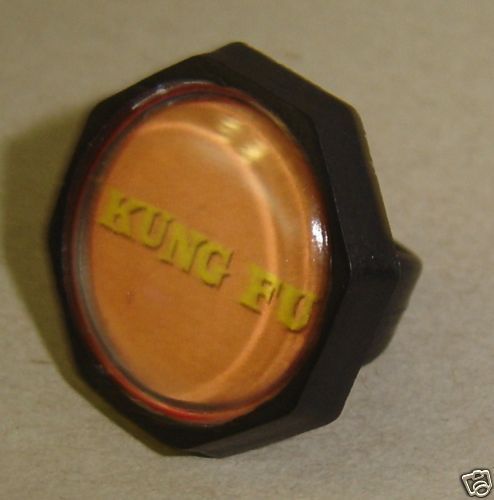 KUNG FU TV serie premium Toy Ring Argentina gumball