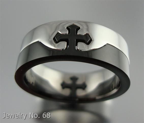 BRIGHT STAINLESS STEEL & BLACK KNIGHTS TEMPLAR RING