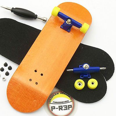 Rep   30mm Basic Complete Wooden Fingerboard   Orange with Bearings