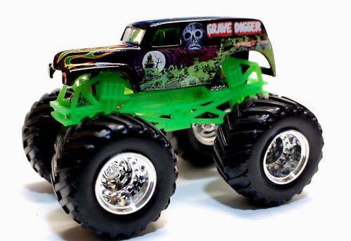 Hot Wheels Monster Jam Truck Grave Digger Chrome Rims 1 64th Scale