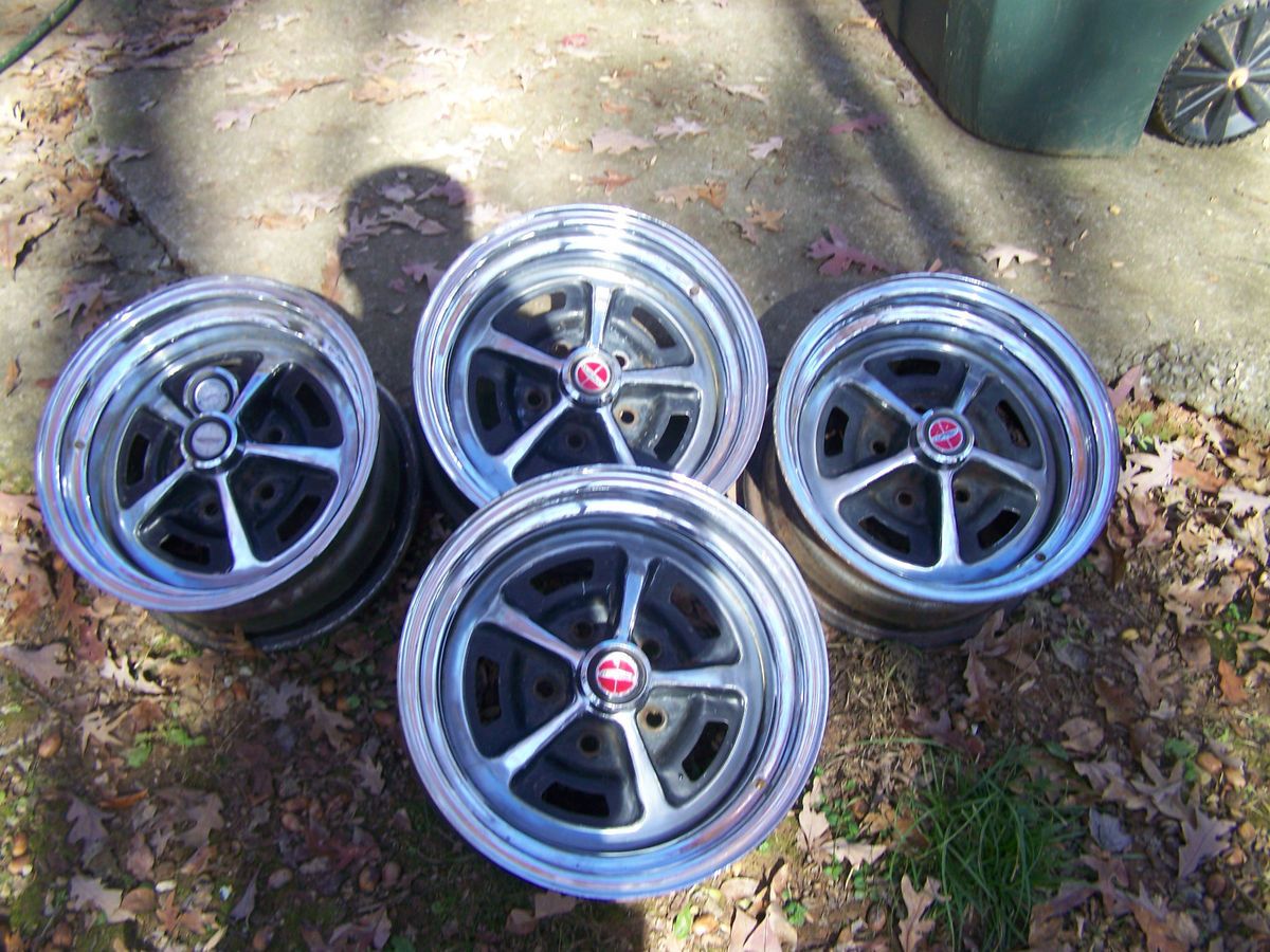 Vintage Ford Magnum 500 Wheels 14 x 7