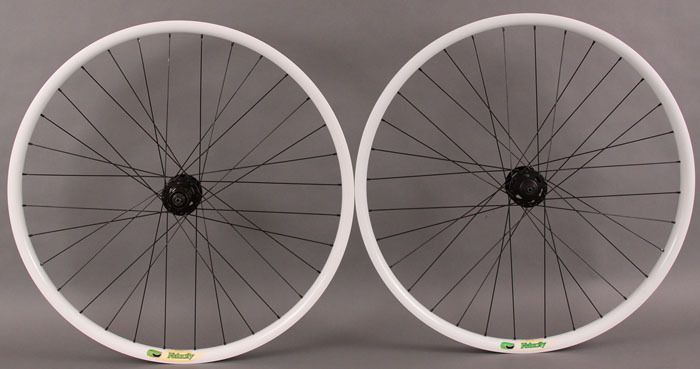 VELOCITY P35 WHITE RIM 29ER SHIMANO XT 6 BOLT DISC HUB WHEELSET