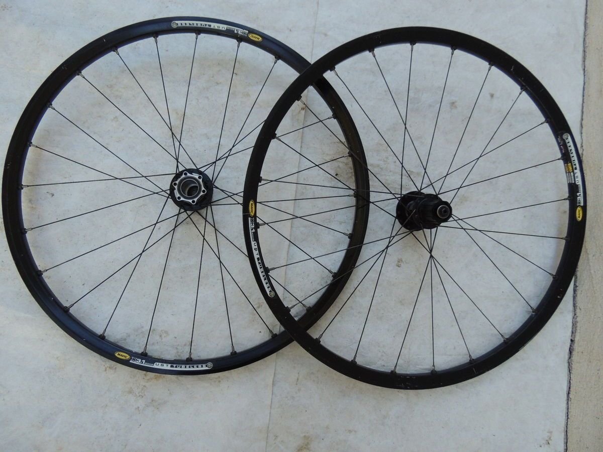 Cannondale Lefty Wheels 26 Rims Hubs Mavic Tubeless Mountain Bike