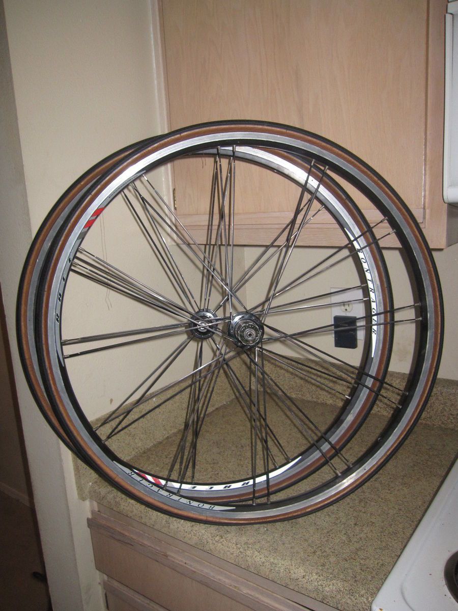 Bontrager Race Bike Bicycle Wheels Set Rims 700c