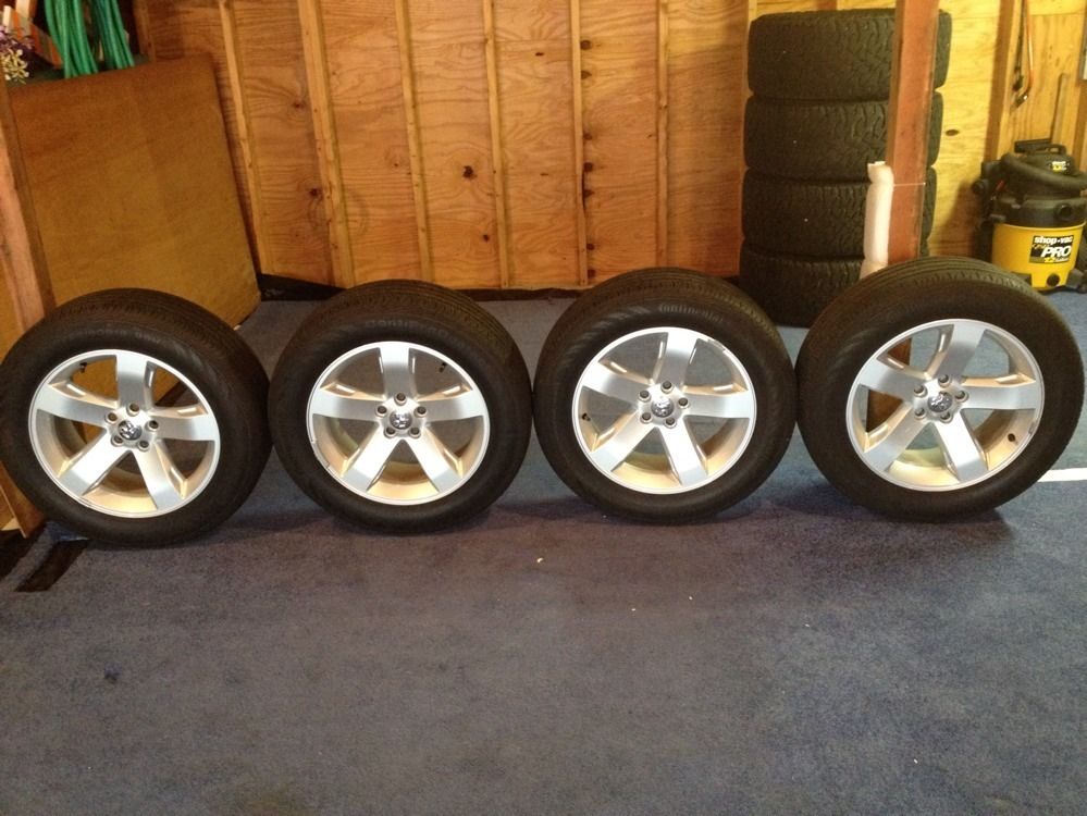 Dodge Challenger Charger 18 Wheels Continental Tires