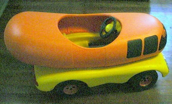 Vintage Oscar Mayer Foods Wienermobile Pedal Car RARE