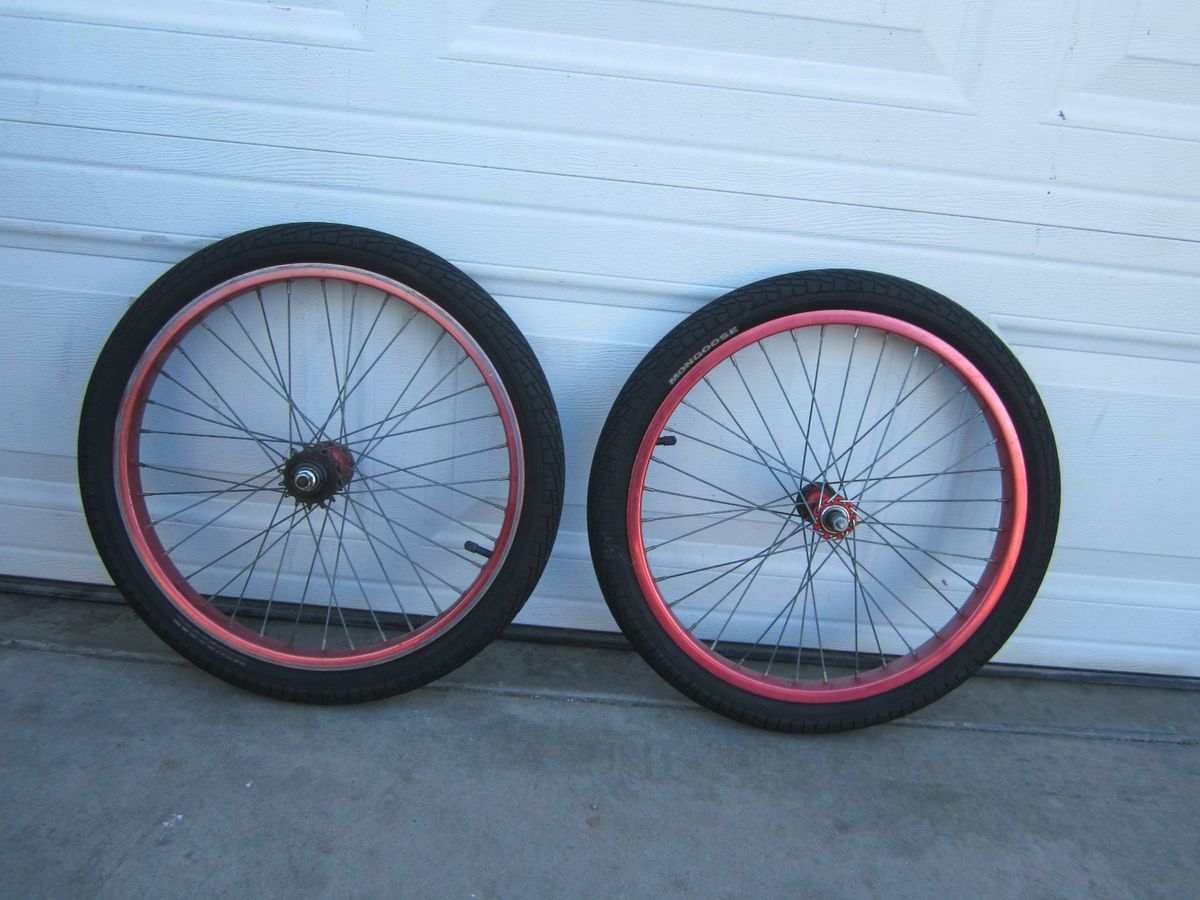 SCHOOL ARAYA WHEELSET WITH SHIMANO HUBS RED ANODIZED BMX 20X1 75 RIMS