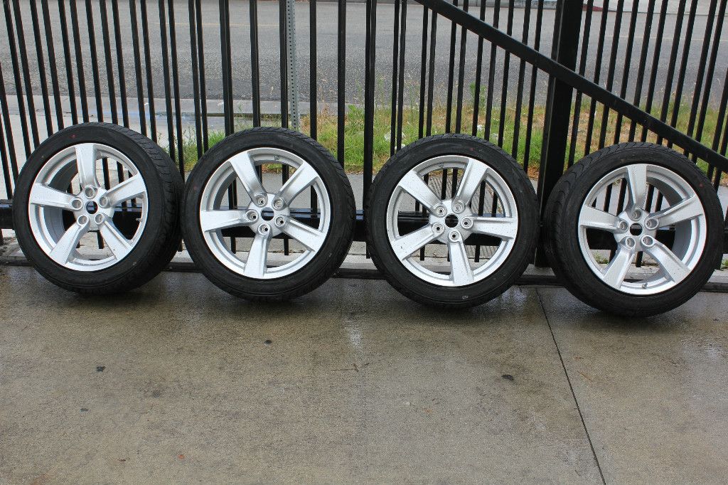 2011 Nissan 370Z Factory Wheels with TPMS 18